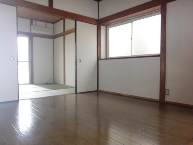 Other room space. Western style room