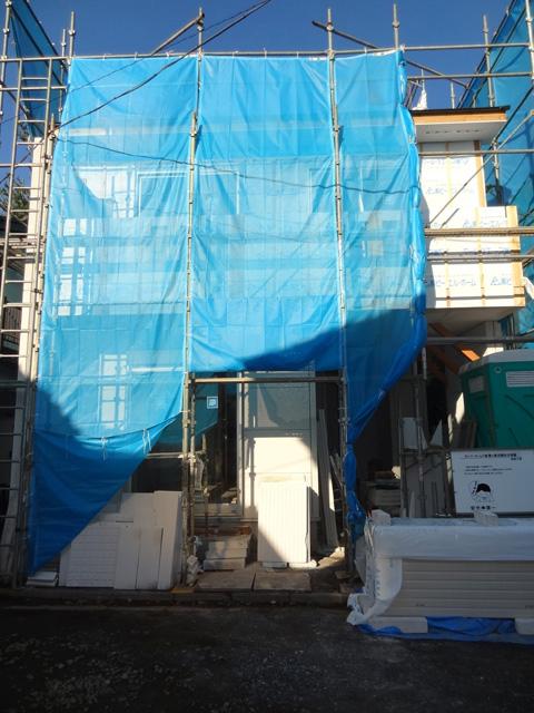 Local appearance photo. Local (10 May 2013) Shooting