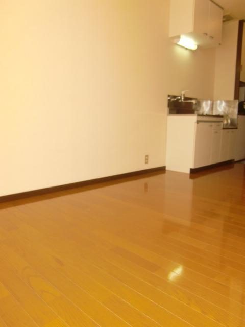 Other room space. room