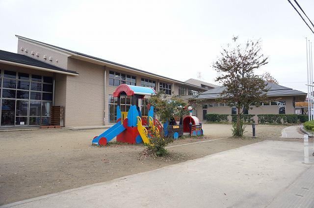 library. 241m to Tsurugashima Public Library West Branch