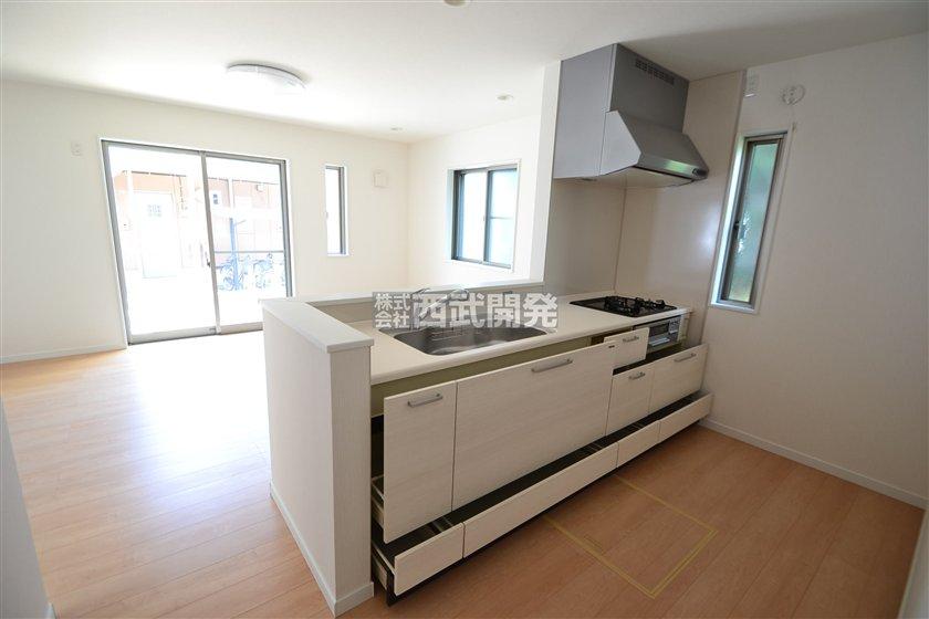 Same specifications photo (kitchen). Color ・ Arrangement and the like are different. For more information, please contact. 