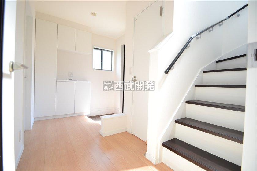 Other. Color ・ Arrangement and the like are different. For more information, please contact. 