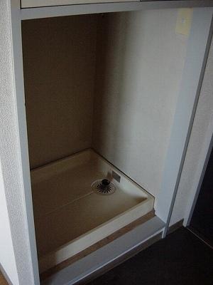 Other Equipment. Is Indoor Laundry Area