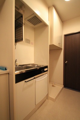 Kitchen. Apamanshop Tsurugashima shop TEL: 049-233-7511