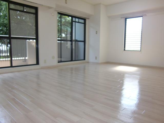 Living and room. room