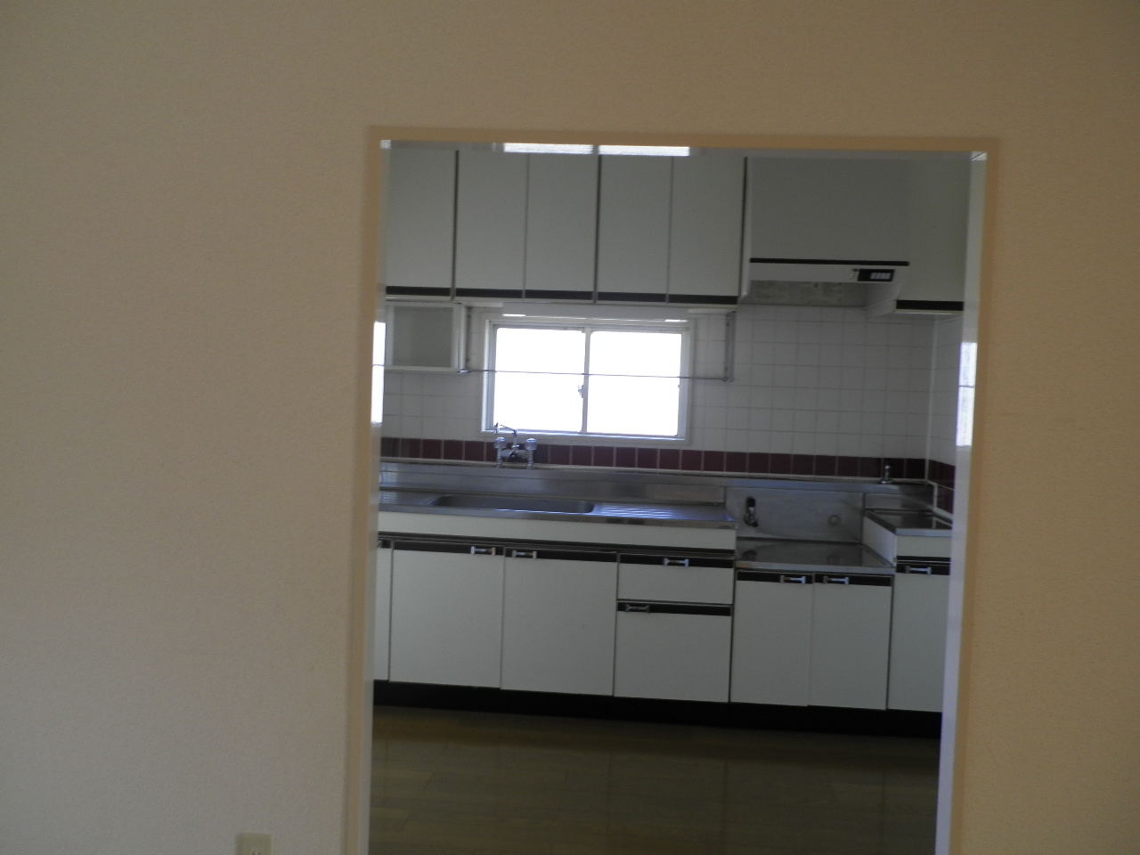 Kitchen. Same specifications