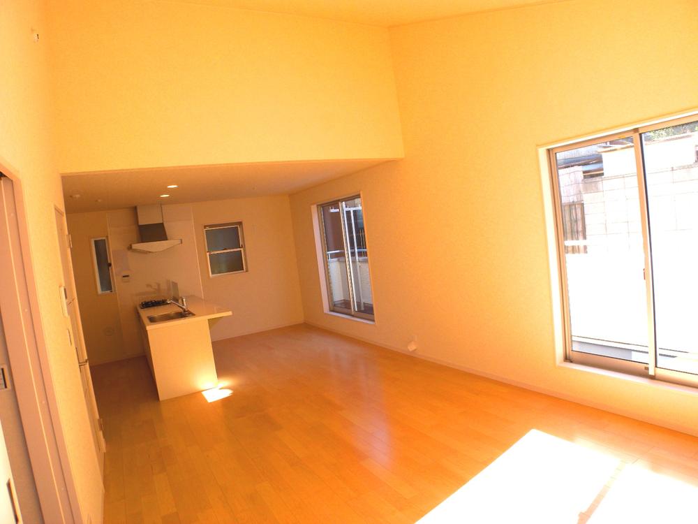 Living. Indoor (11 May 2013) Shooting