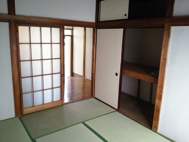 Living and room. Living