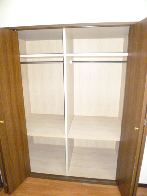 Receipt. Western-style housing