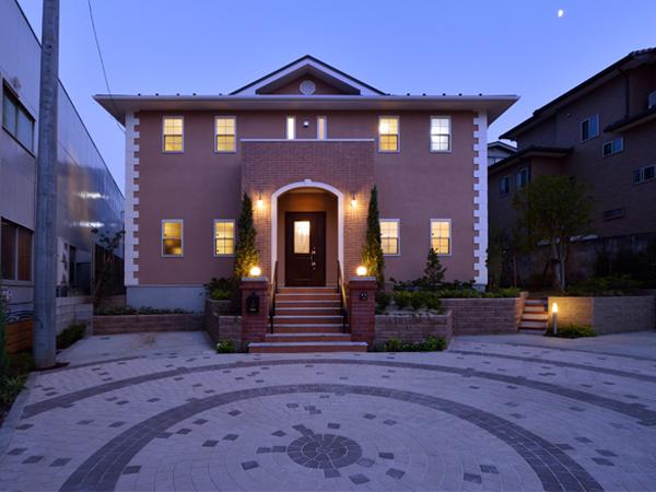 Model house photo. Model House Building 2 (September 2013 shooting)