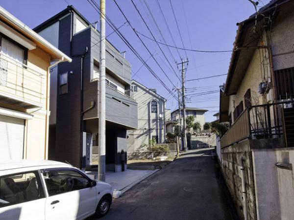 Local photos, including front road.  ☆ Frontal road ☆ 