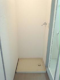 Other. Washing machine Storage