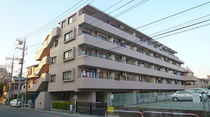 Local appearance photo. Local (April 2013) Shooting