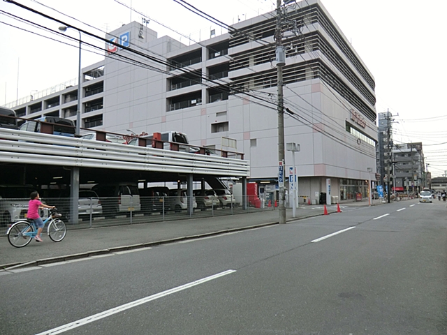 Supermarket. Ito-Yokado Wako store up to (super) 338m