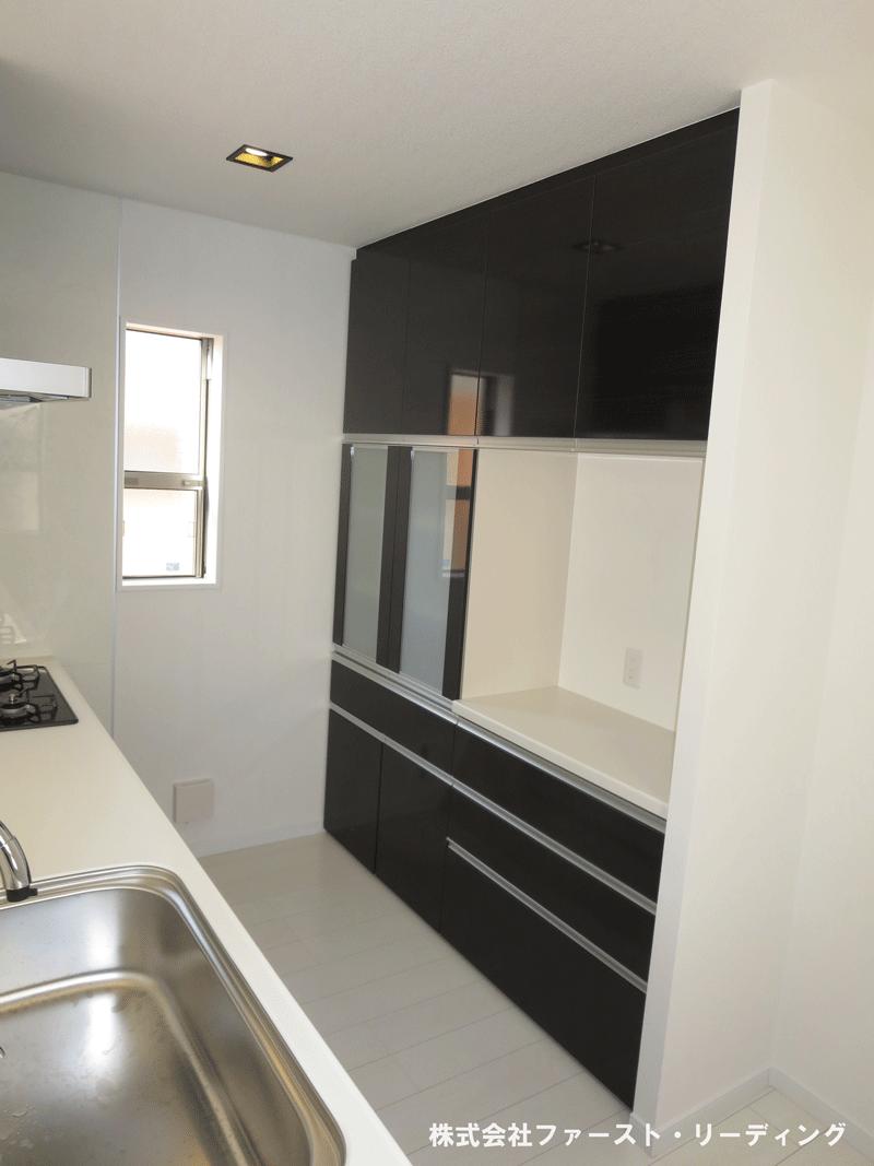 Receipt. kitchen Neat dispose of is with a cupboard! (November 2013) Shooting