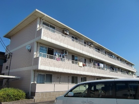 Building appearance. Because the south side parking per day is a good! 