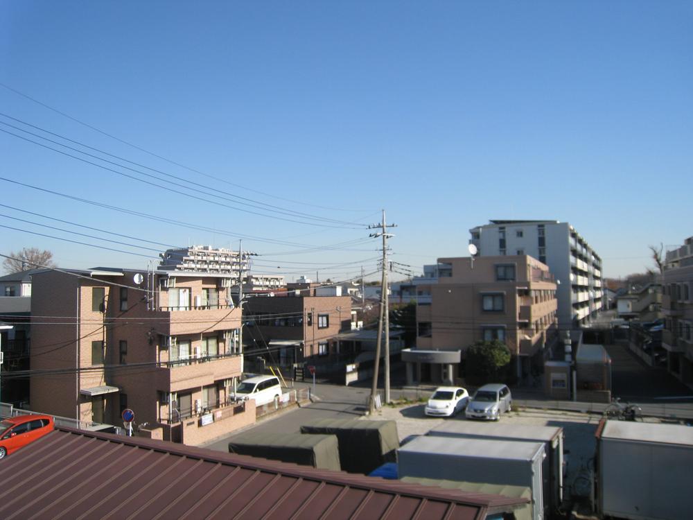 View photos from the dwelling unit. View from the site (December 2013) Shooting