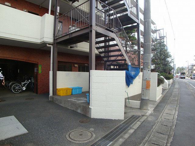 Local appearance photo