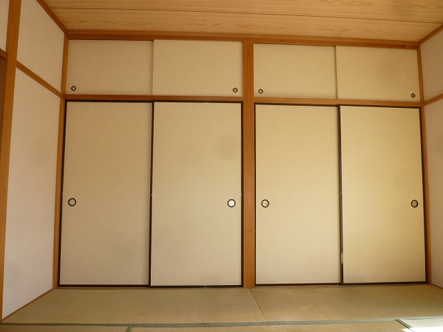 Receipt. Japanese-style storage