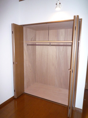 Receipt.  ※ Photos are separate in Room.