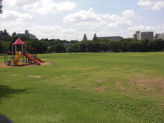 park. 1190m until Wako forest park