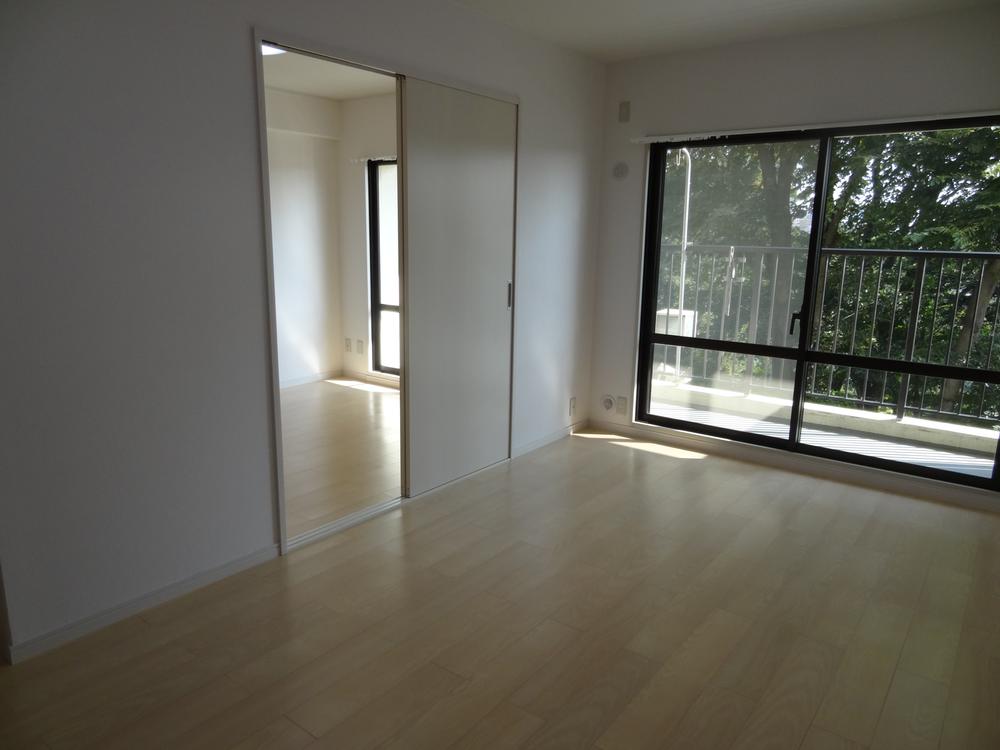 Living. Indoor (11 May 2013) Shooting