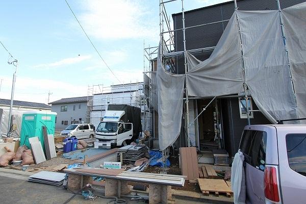 Local appearance photo. Local (10 May 2013) Shooting