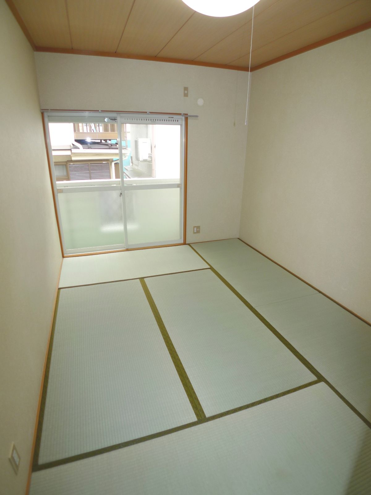 Living and room. Japanese-style room 6 quires