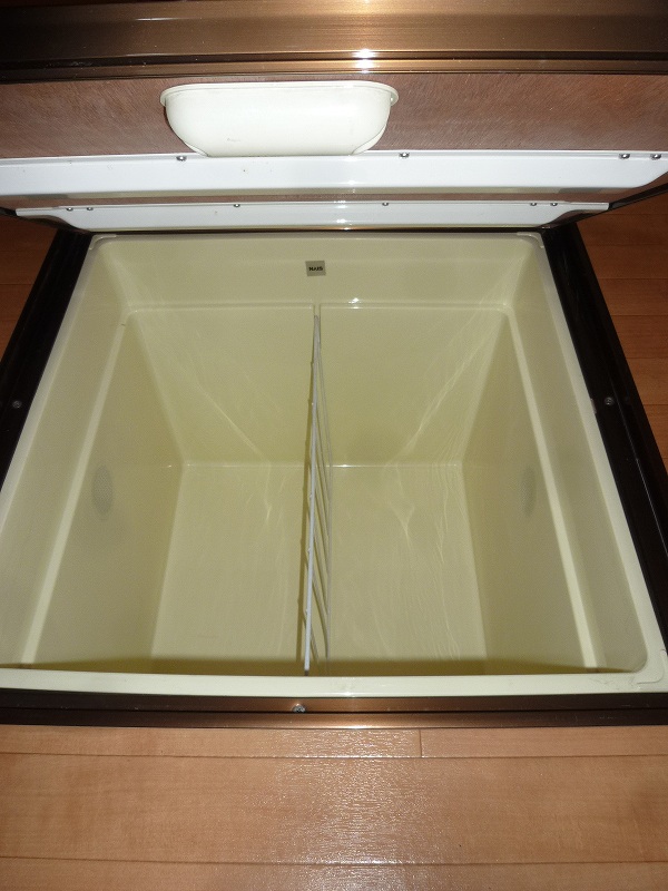 Receipt. Underfloor Storage