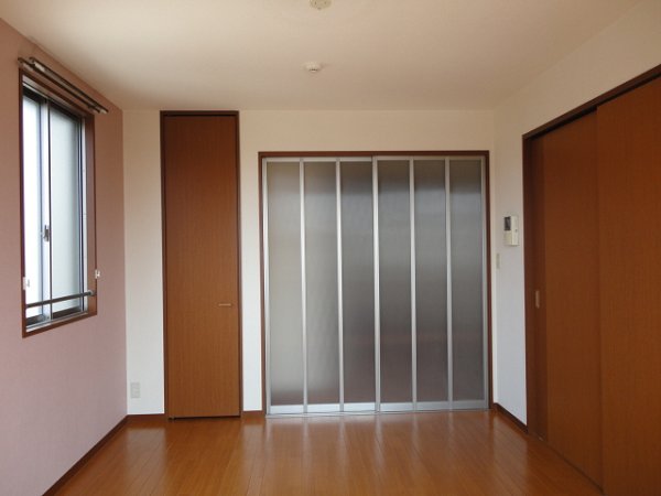 Other room space. Western style room