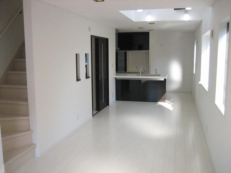 Living. Bright living room of with atrium