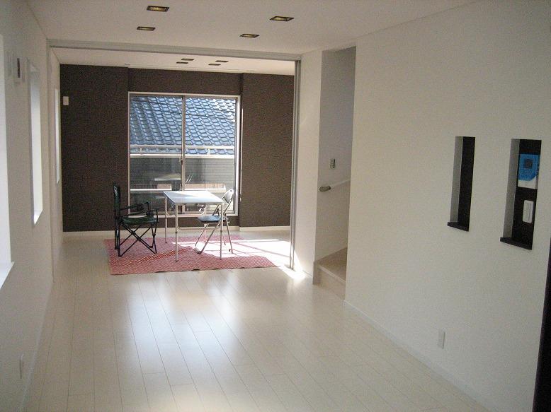 Living. It can be used as a large living room of 20.8 Pledge When you open the sliding door. 