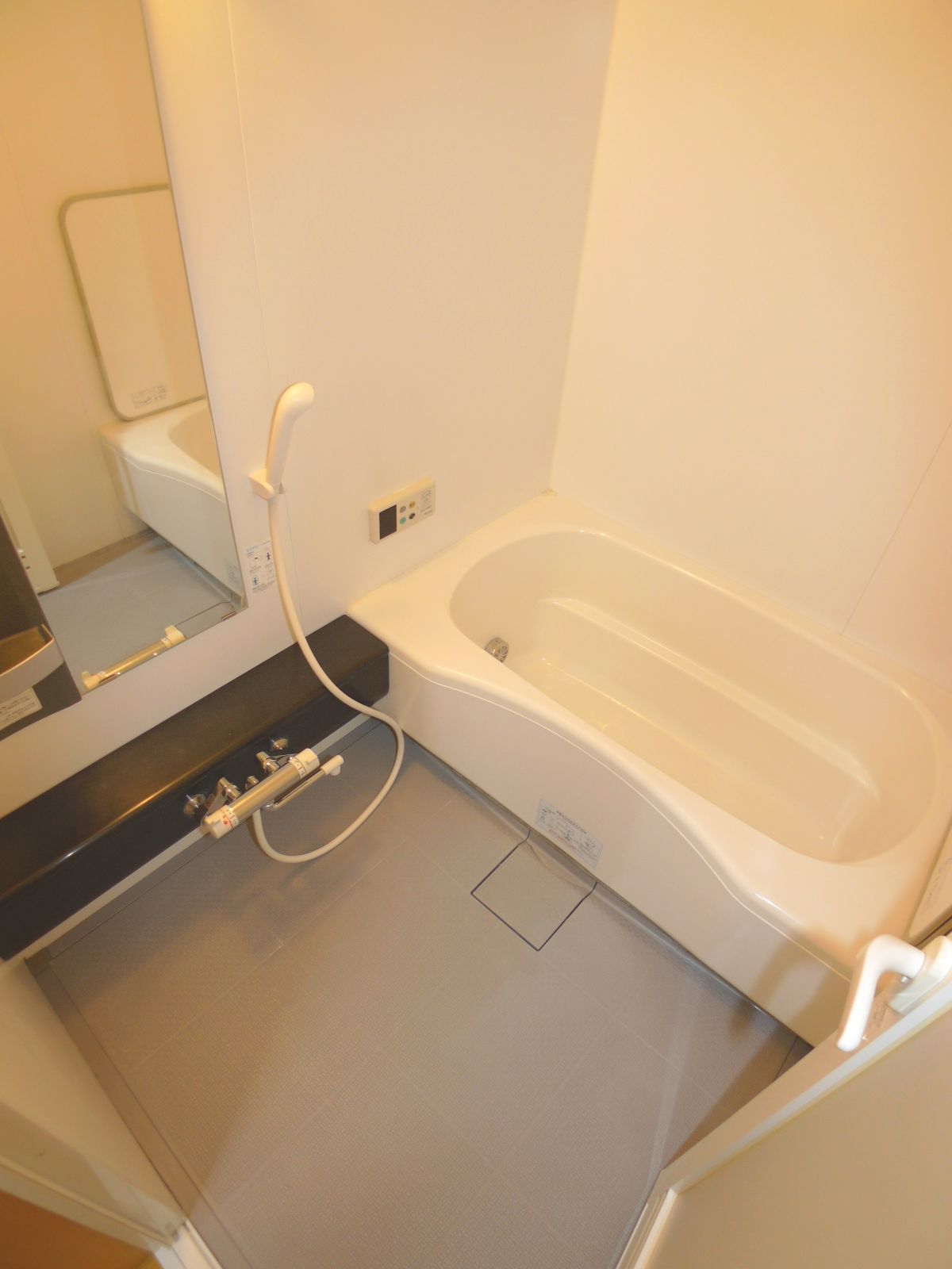 Bath. Reheating function rooms