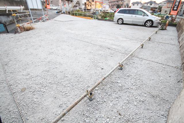 Local photos, including front road. Local (December) Shooting