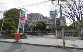 Supermarket. 209m to Summit (super)