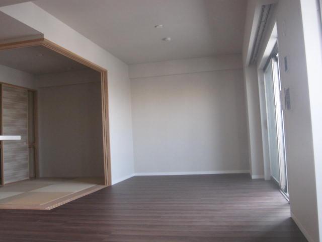 Living. Indoor (11 May 2013) Shooting