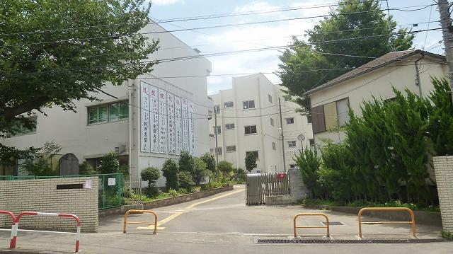 Junior high school. 360m until Wako Municipal Yamato Junior High School