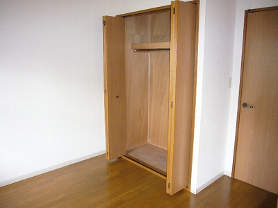 Receipt. Living storage