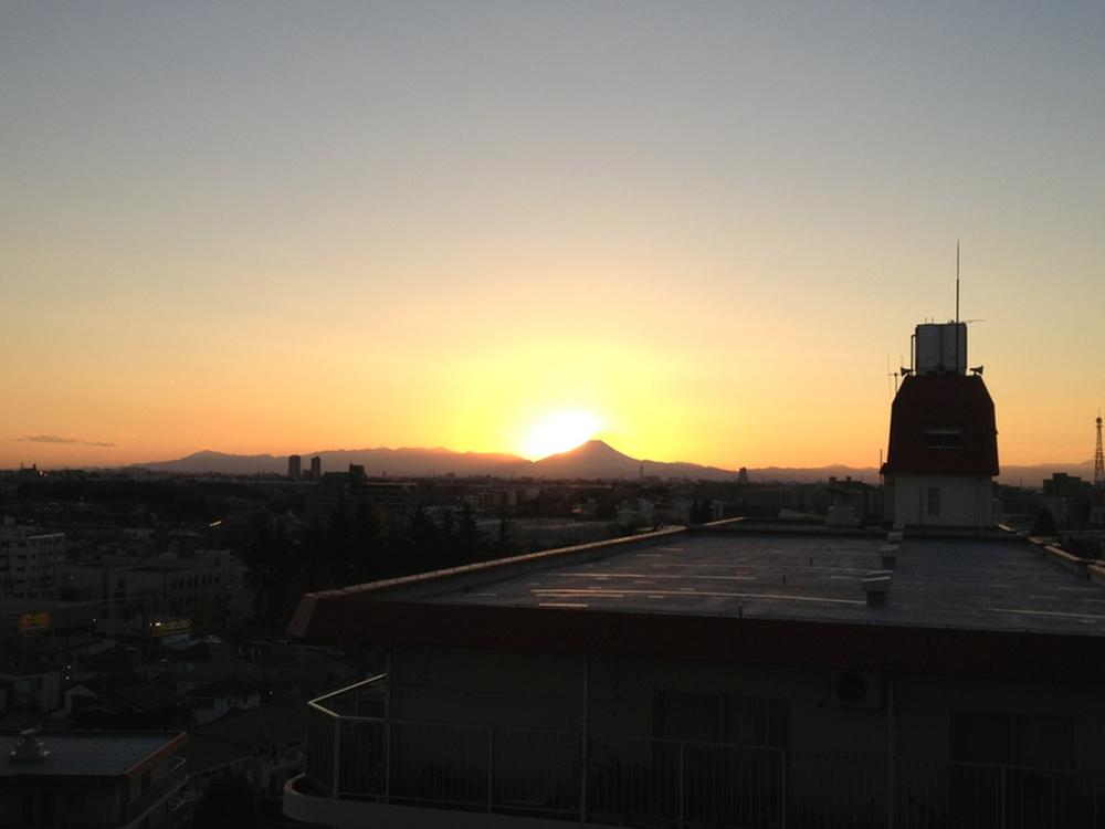 View photos from the dwelling unit. Fuji of evening (December 2013) Shooting