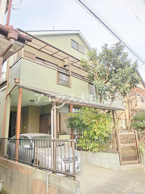 Building appearance. Building appearance