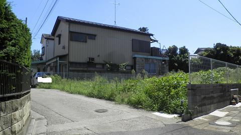 Local photos, including front road. Local (August 2013) Shooting