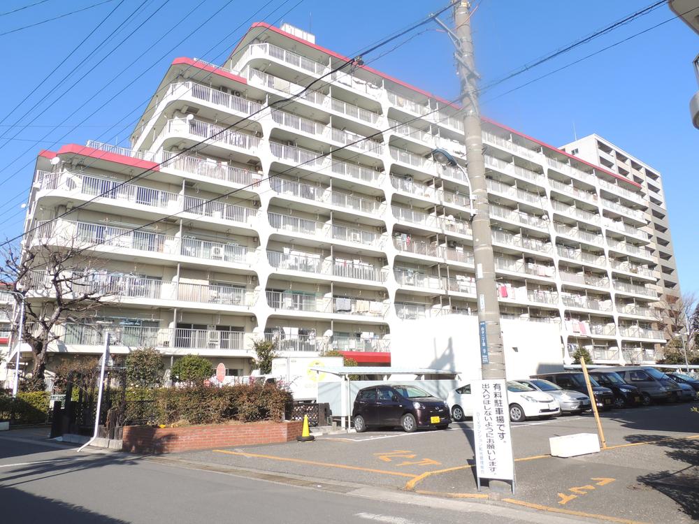 Local appearance photo. local