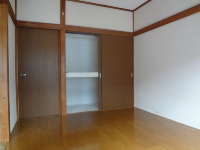 Living and room. Popular All flooring