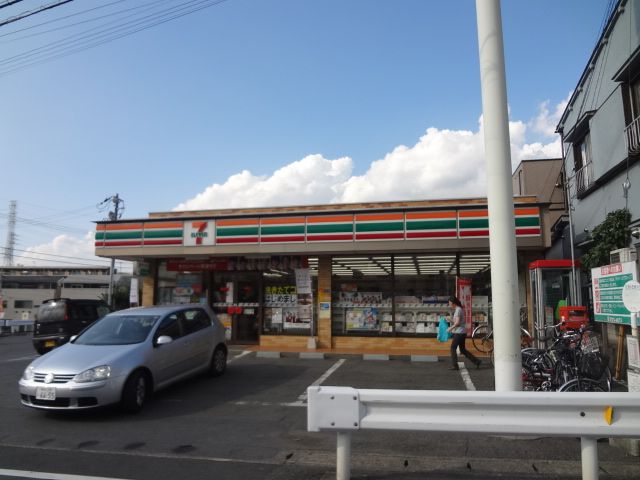 Convenience store. 110m to Seven-Eleven (convenience store)