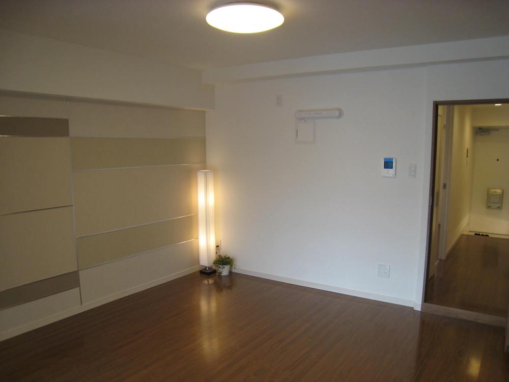 Living. Indoor (November 4, 2013) Shooting