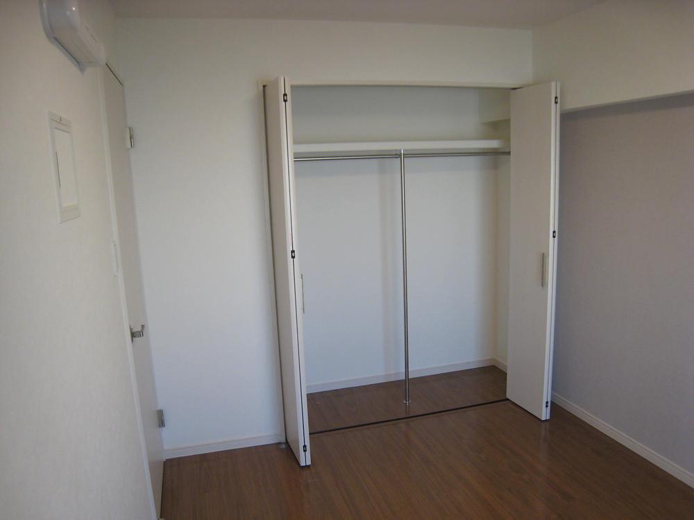 Non-living room. Indoor (November 4, 2013) Shooting