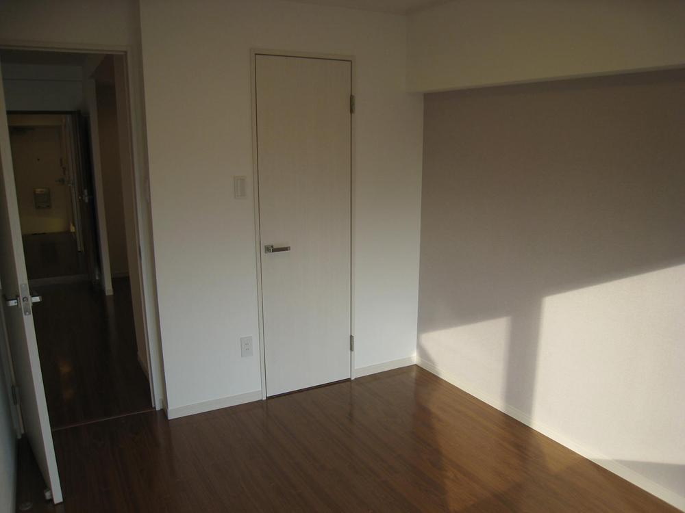 Non-living room. Indoor (November 4, 2013) Shooting