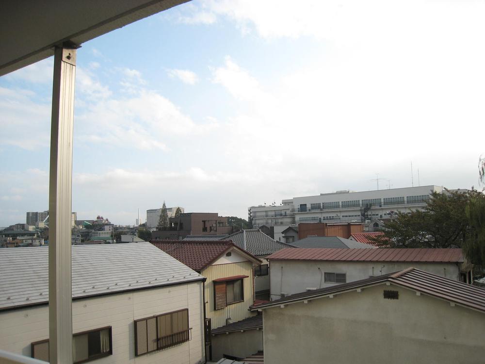 View photos from the dwelling unit. View from local (November 4, 2013) Shooting