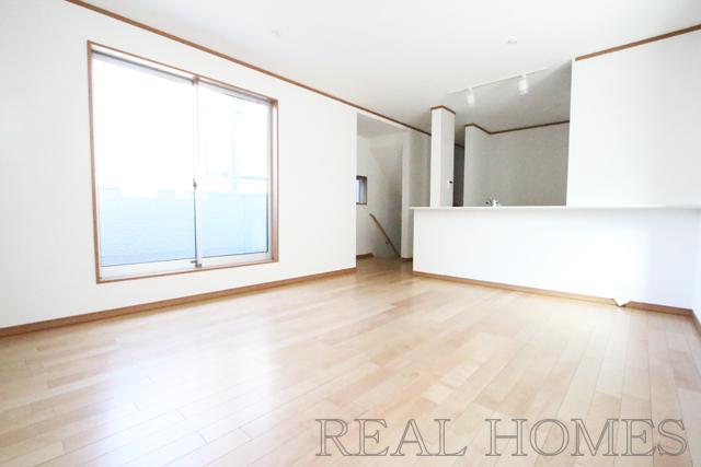 Living. Indoor (10 May 2013) Shooting 12 Building