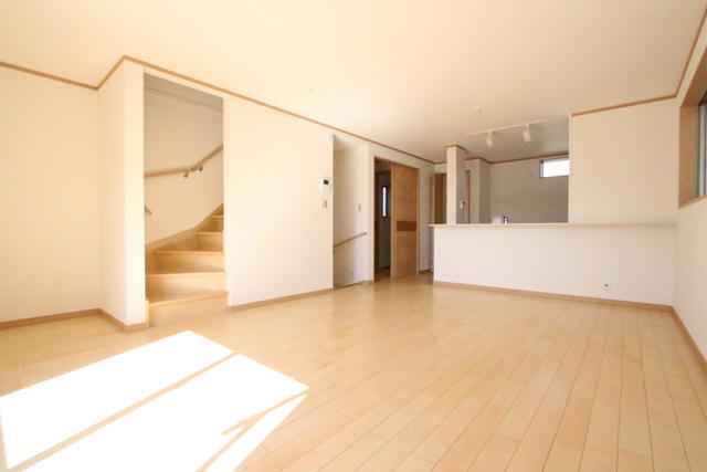 Living. Indoor (10 May 2013) Shooting 9 Building